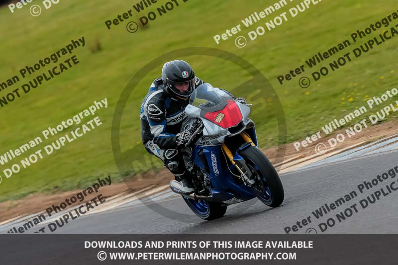 PJ Motorsport 2019;anglesey no limits trackday;anglesey photographs;anglesey trackday photographs;enduro digital images;event digital images;eventdigitalimages;no limits trackdays;peter wileman photography;racing digital images;trac mon;trackday digital images;trackday photos;ty croes